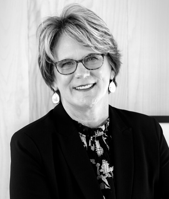 Karen Bruns, Investment Executive and Chief Compliance Officer​